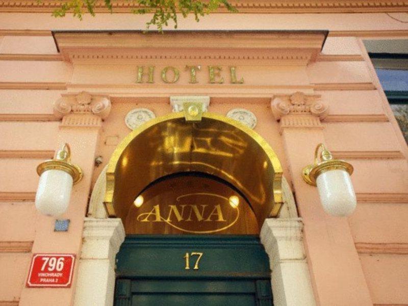 Anna Hotel Прага Экстерьер фото